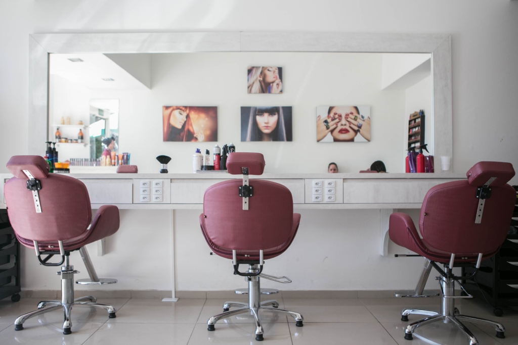 Fauteuil salon de coiffure design : Devis sur Techni-Contact - Fauteuil de  coiffure